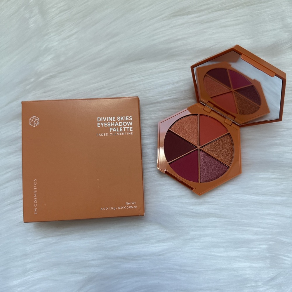 EM Cosmetics Divine Skies Eyeshadow Palette - Warm Tones